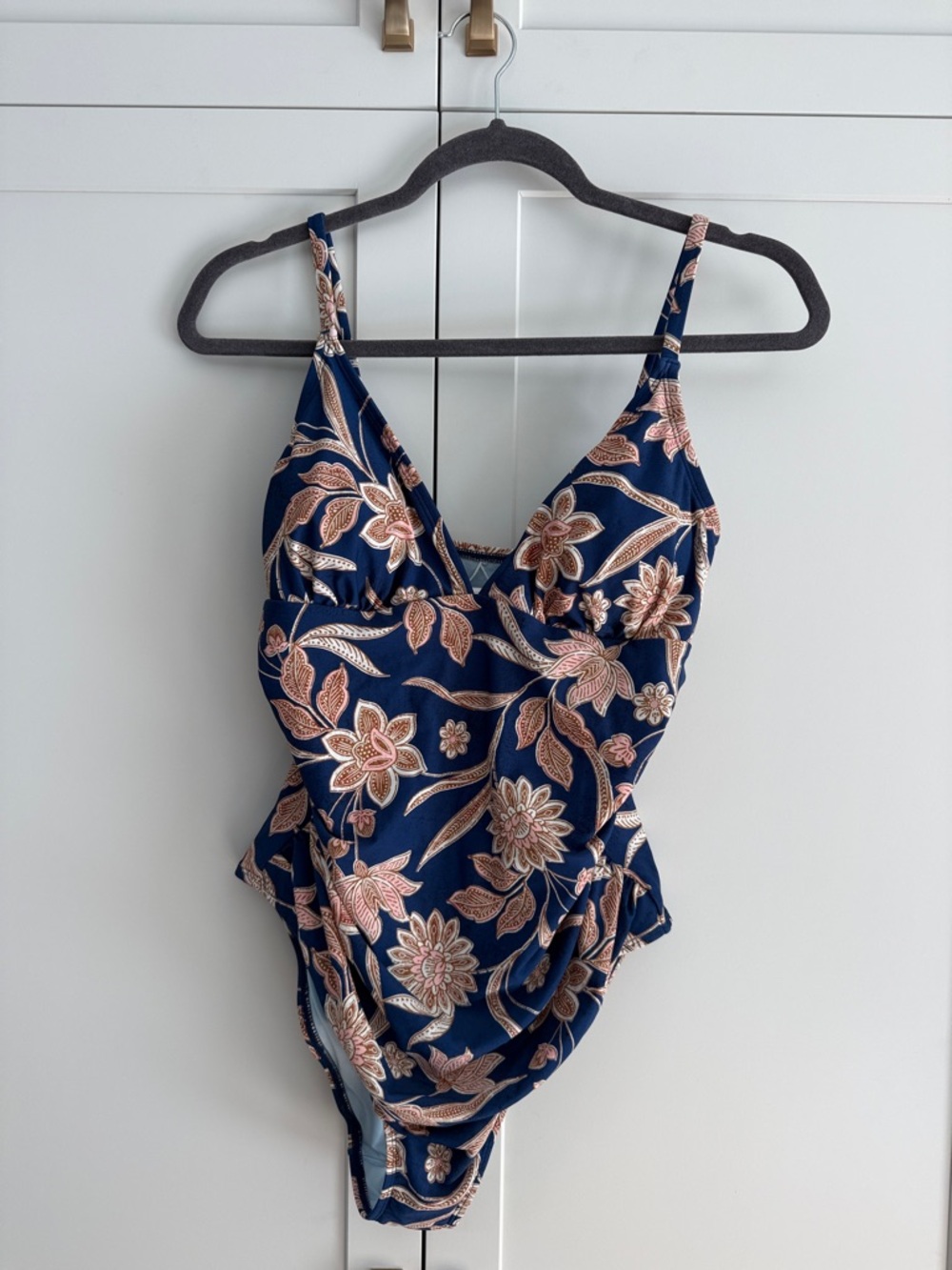 Cupshe Navy and Pink Floral One-Piece Swimsuit